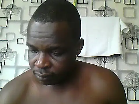 Snapshot of Chumba_001 chatting on 10-24-25, 04:20 Chumba 001 online show from 10-24-25, 04:20