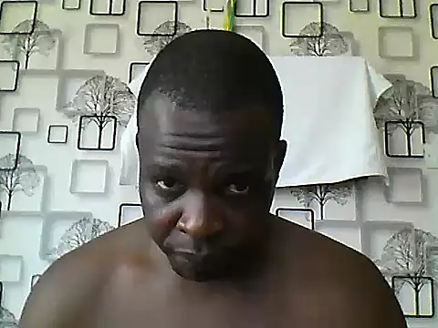 Snapshot of Chumba_001 chatting on 11-28-25, 07:00 Chumba 001 online show from 11-28-25, 07:00
