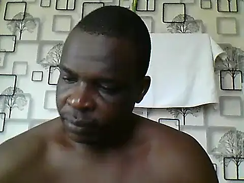 Snapshot of Chumba_001 chatting on 11-30-25, 05:22 Chumba 001 online show from 11-30-25, 05:22