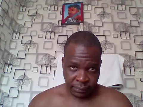 Snapshot of Chumba_001 chatting on 06-14-26, 06:37 Chumba 001 online show from 06-14-26, 06:37