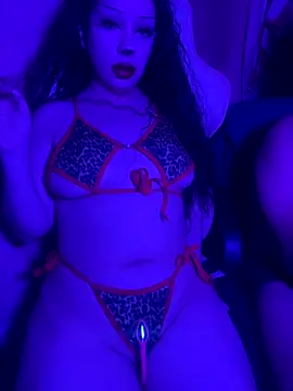 Snapshot of Katalinastarr chatting on 10-04-25, 01:14 Katalinastarr online show from 10-04-25, 01:14