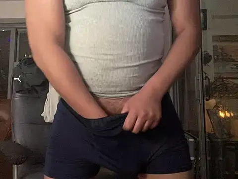 Snapshot of ThickDick_Daddy chatting on 03-20-25, 06:52 ThickDick Daddy online show from 03-20-25, 06:52