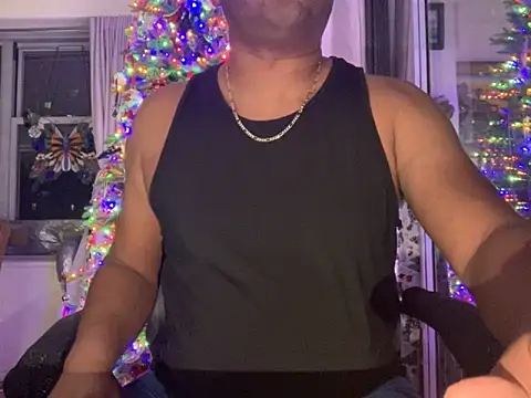 Snapshot of ThickDick_Daddy chatting on 11-08-25, 07:19 ThickDick Daddy online show from 11-08-25, 07:19