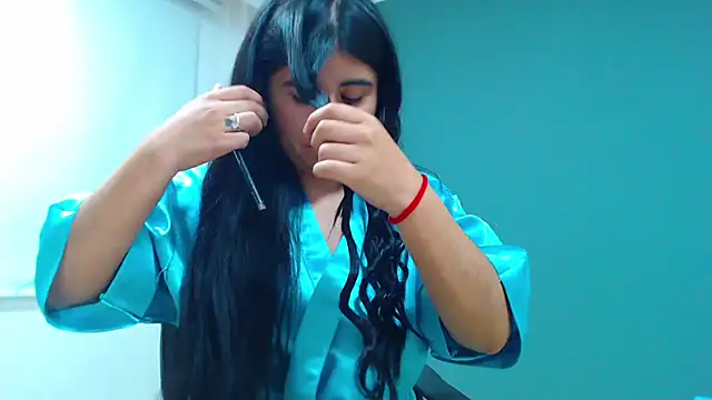 danna- roouss online show from 10-10-25, 10:09