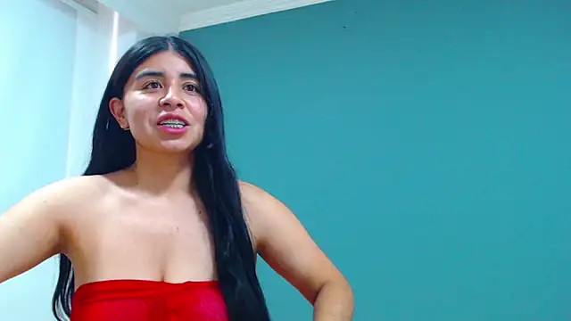 danna- roouss online show from 10-31-25, 05:58