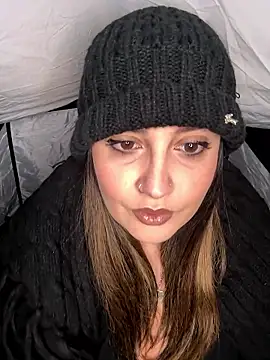 Novababy18 online show from 01-18-26, 09:40