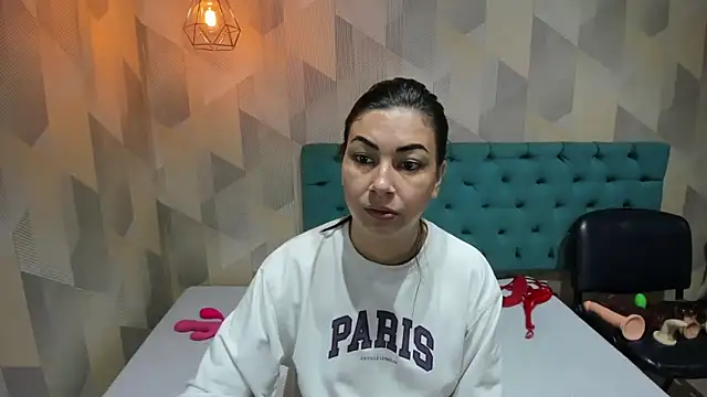 AdaFawxx online show from 03-30-26, 04:46