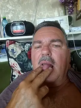 Tbone17 online show from 04-26-26, 05:16