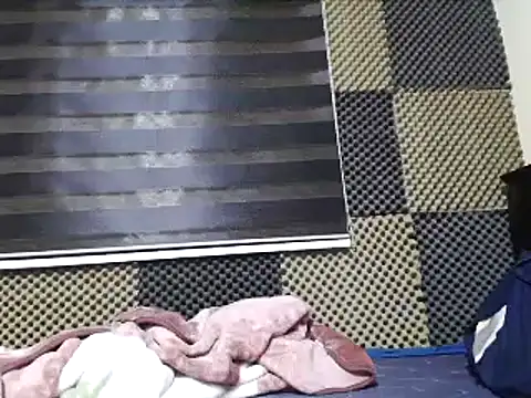 Snapshot of Arabeyes chatting on 07-14-26, 06:57 Arabeyes online show from 07-14-26, 06:57