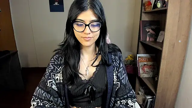 Snapshot of valerie__skyy chatting on 03-05-25, 02:14 valerie skyy online show from 03-05-25, 02:14