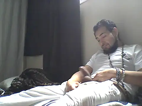 Snapshot of SideGhost chatting on 02-14-26, 08:27 SideGhost online show from 02-14-26, 08:27