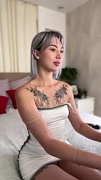 MiaMinx online show from 11-14-25, 12:09