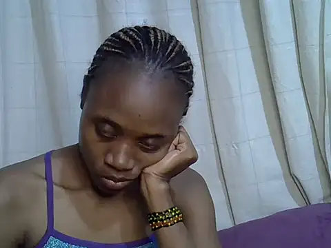 Snapshot of Tanaissa2 chatting on 09-16-25, 01:06 Tanaissa2 online show from 09-16-25, 01:06