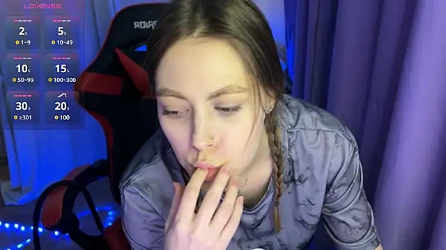 Natural babe666 online show from 02-21-25, 12:28