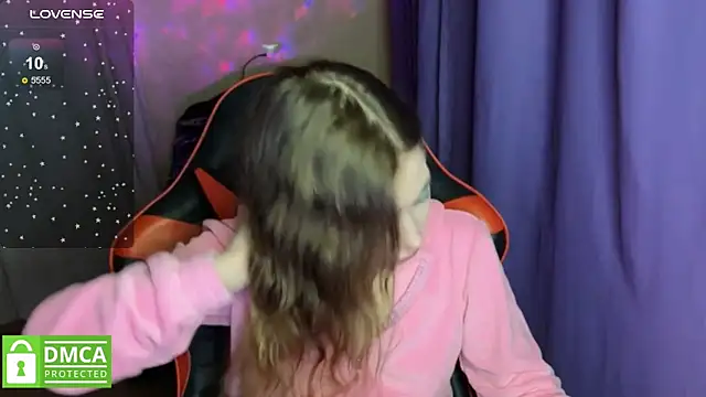 Natural babe666 online show from 09-21-25, 07:48