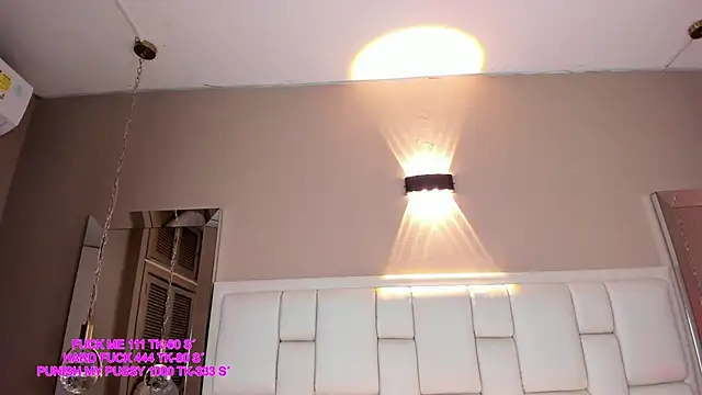 Ashleyy23x online show from 12-20-25, 08:05