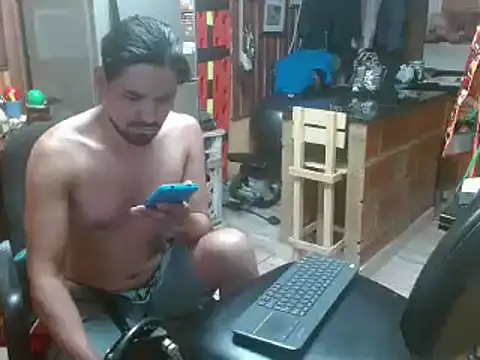 Snapshot of Dr_Pocholate84 chatting on 01-16-25, 03:34 Dr Pocholate84 online show from 01-16-25, 03:34