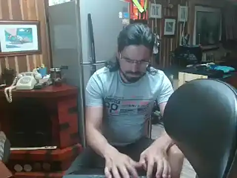 Snapshot of Dr_Pocholate84 chatting on 01-21-25, 02:22 Dr Pocholate84 online show from 01-21-25, 02:22