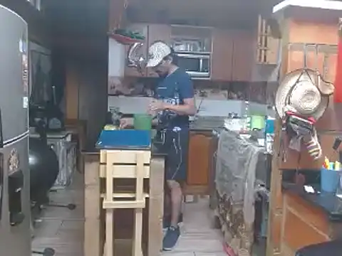 Snapshot of Dr_Pocholate84 chatting on 02-27-25, 03:25 Dr Pocholate84 online show from 02-27-25, 03:25