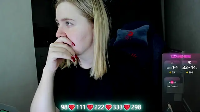 Olivia Munk online show from 04-09-26, 03:50