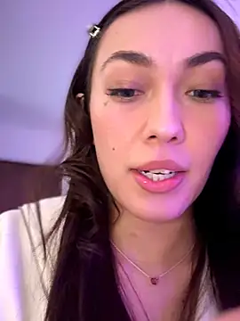 Snapshot of MichelleFerry_ chatting on 02-07-26, 04:05 MichelleFerry online show from 02-07-26, 04:05