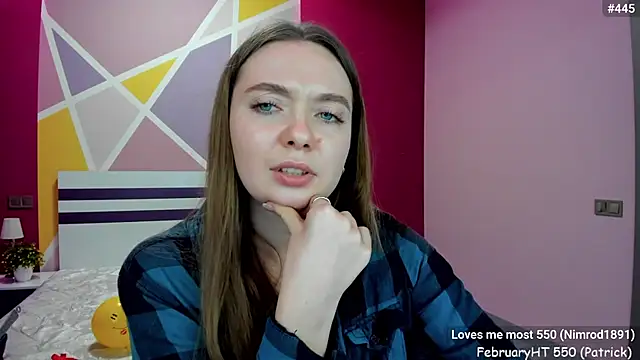 LizaGost online show from 02-01-25, 03:39