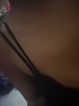 Snapshot of PARI_Hun chatting on 02-05-26, 08:02 PARI Hun online show from 02-05-26, 08:02