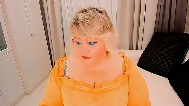 BIGTITSBBW online show from 10-25-25, 07:05