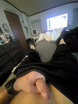 Snapshot of JoJob10 chatting on 01-11-26, 01:32 JoJob10 online show from 01-11-26, 01:32