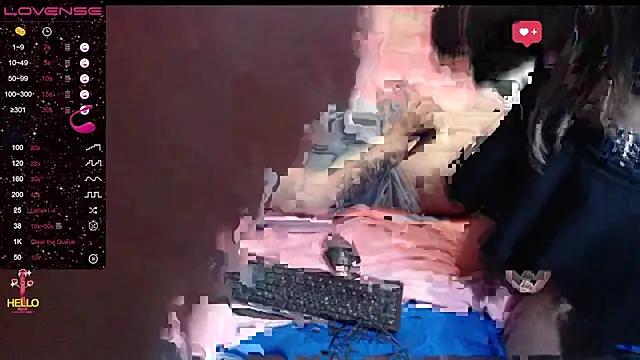 Snapshot of luxury_sex_17 chatting on 05-18-26, 05:41 luxury sex 17 online show from 05-18-26, 05:41