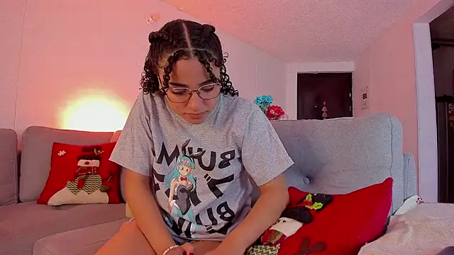 DAHLIA BROWNIE online show from 12-28-24, 12:26