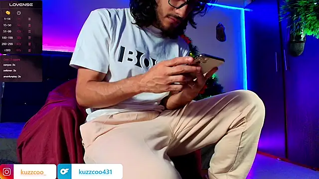 kuzzcoo online show from 12-25-24, 02:14