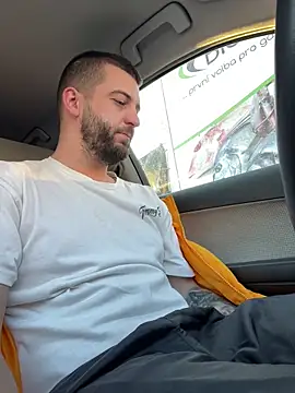 ElChapoGuzman95 online show from 02-19-25, 06:22