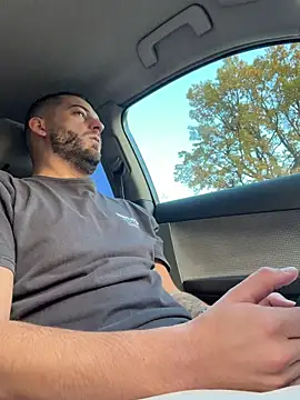 ElChapoGuzman95 online show from 10-28-25, 05:33