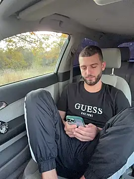 ElChapoGuzman95 online show from 10-29-25, 05:42