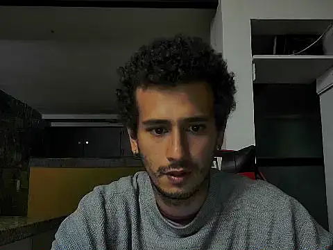 Snapshot of talktome4 chatting on 01-12-26, 01:11 talktome4 online show from 01-12-26, 01:11