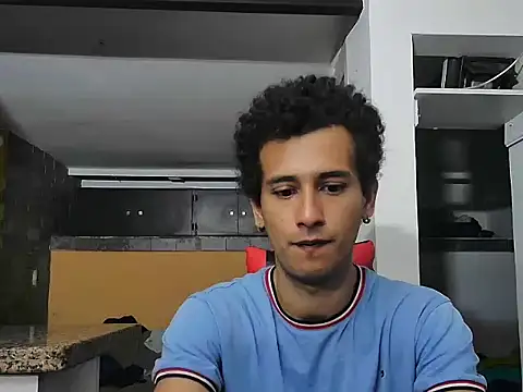 Snapshot of talktome4 chatting on 02-13-26, 05:53 talktome4 online show from 02-13-26, 05:53