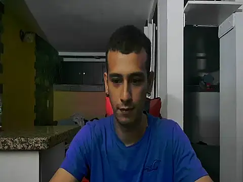 Snapshot of talktome4 chatting on 08-04-26, 01:09 talktome4 online show from 08-04-26, 01:09