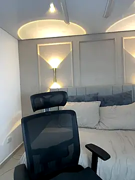 Miss blue69 online show from 12-05-25, 01:47