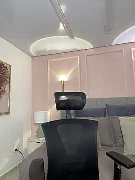 Miss blue69 online show from 04-14-26, 01:44