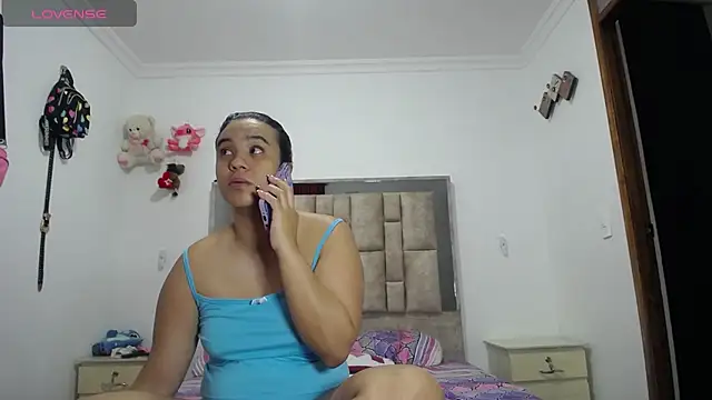 tiffany  pink online show from 11-29-25, 04:54