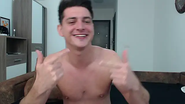 Snapshot of AndyFame chatting on 03-21-25, 04:17 AndyFame online show from 03-21-25, 04:17