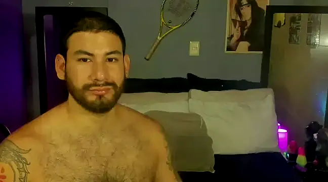 Snapshot of Prometeo-grizzly chatting on 12-21-24, 02:30 Prometeo-grizzly online show from 12-21-24, 02:30