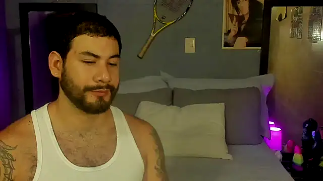 Snapshot of Prometeo-grizzly chatting on 01-04-25, 08:17 Prometeo-grizzly online show from 01-04-25, 08:17