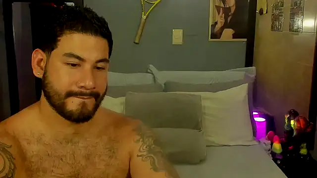Snapshot of Prometeo-grizzly chatting on 01-16-25, 10:34 Prometeo-grizzly online show from 01-16-25, 10:34