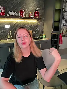 Nura n Sarah online show from 01-11-25, 05:20