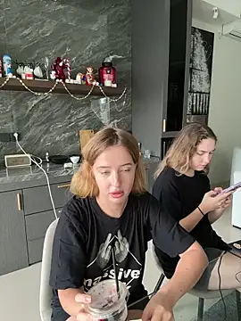 Nura n Sarah online show from 02-01-25, 05:07