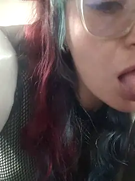 Snapshot of ERIS666 chatting on 04-29-26, 05:30 ERIS666 online show from 04-29-26, 05:30