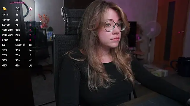 Snapshot of RemyCute chatting on 07-19-26, 10:19 RemyCute online show from 07-19-26, 10:19