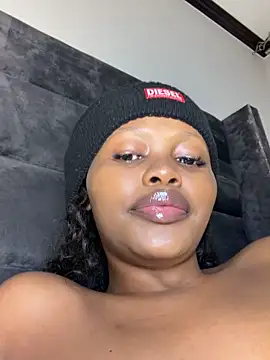 Snapshot of Neelo-Smith chatting on 04-25-26, 01:52 Neelo-Smith online show from 04-25-26, 01:52